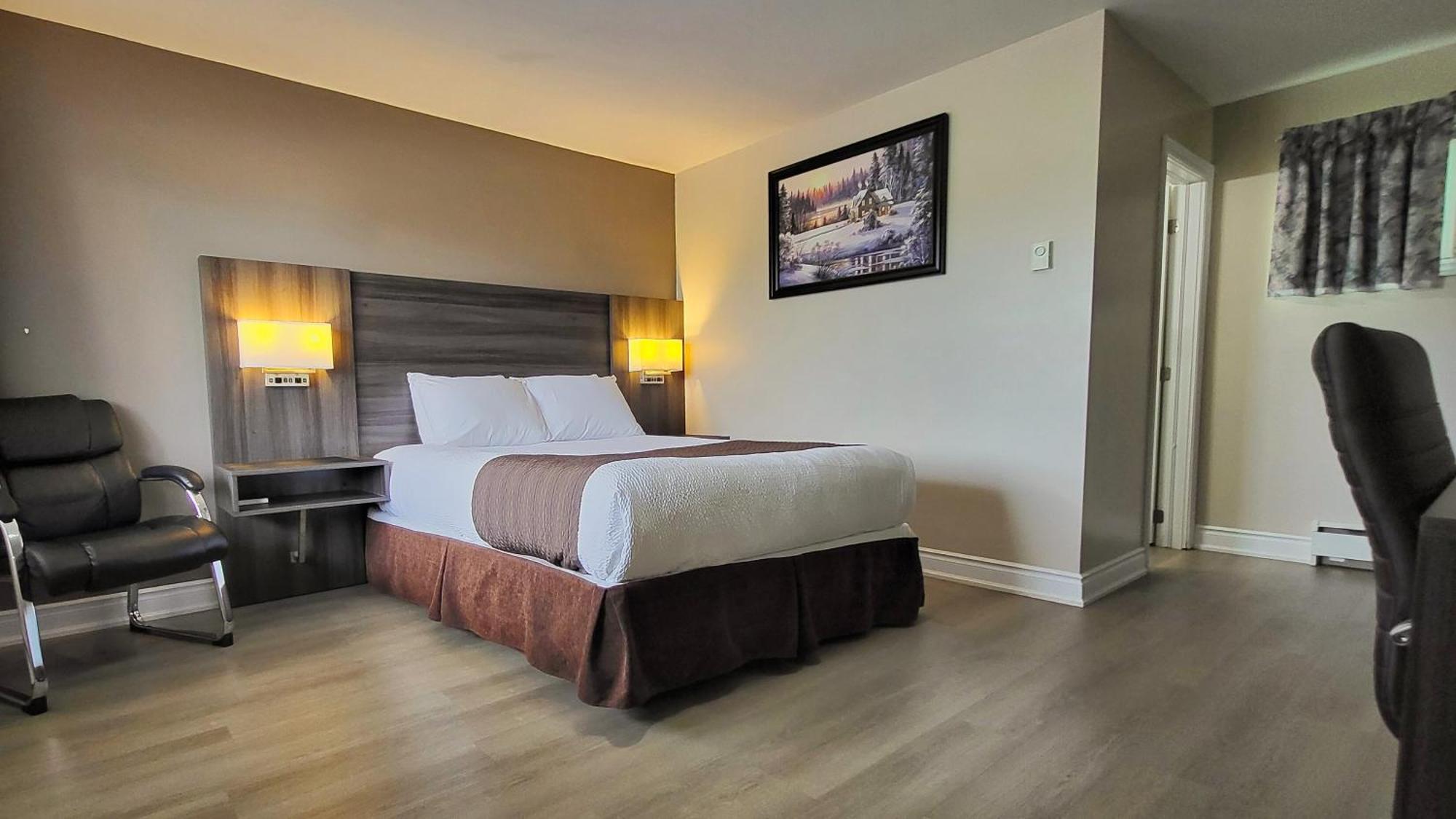 Maple Leaf Inn Kincardine Eksteriør billede